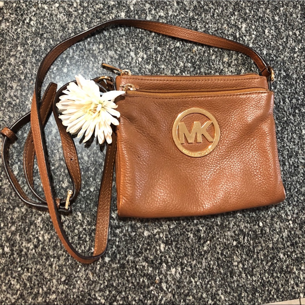 MICHAEL KORS Compartment Crossbody